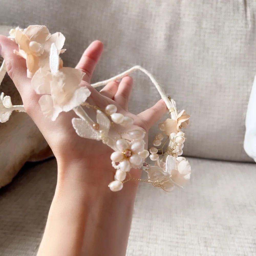 Gorgeous Wedding Elegant Cream Floral Headband